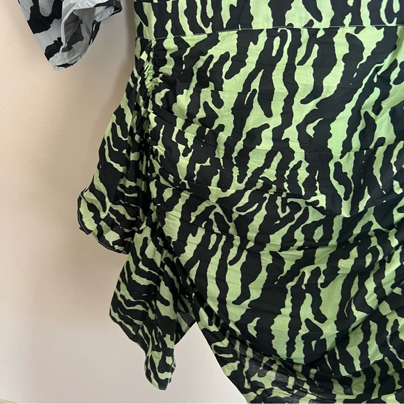 Rhode Pia Tiger Print Color block Wrap Ruched Mini Puff Sleeve Dress - Picture 9 of 13
